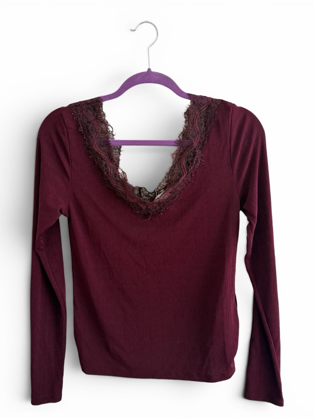 H&M Lace-Trim V-Neck Long Sleeve Top - Burgundy